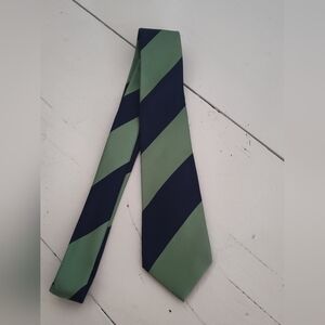 Banana Republic Men's Scholastic Navy And Green Striped Neck Tie | 100% Silk